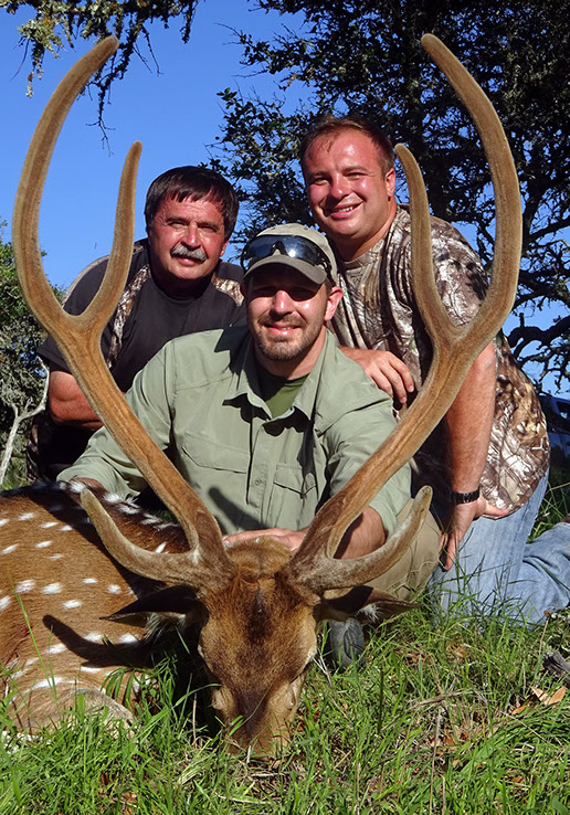 WHITETAIL & AXIS DEER